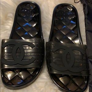 Chanel jelly slides